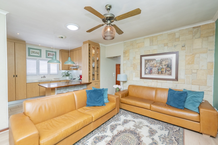 3 Bedroom Property for Sale in Protea Heights Western Cape